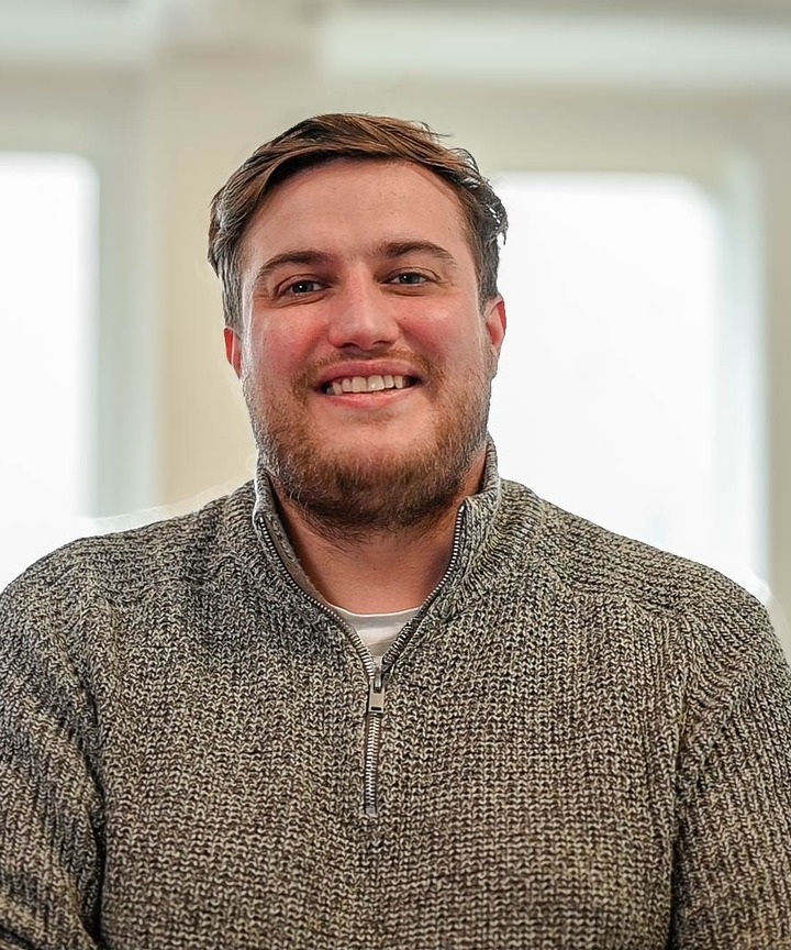 Make your future in customer experience design<br/>
<img src="/storage/app/media/early-careers-2025/111277_Logo_MoveFwd_FutureMaker.png" alt="Sainsbury's MoveFWD Programme to Become a FutureMaker Logo" style="max-height: 44px; max-width: 100%;">